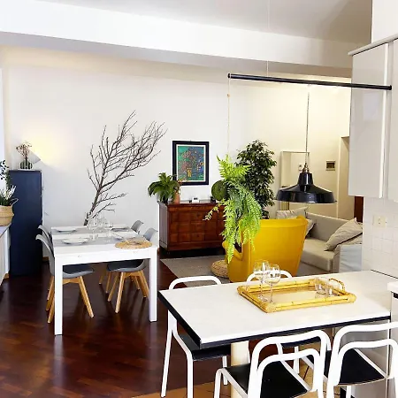 Wild Apartment *